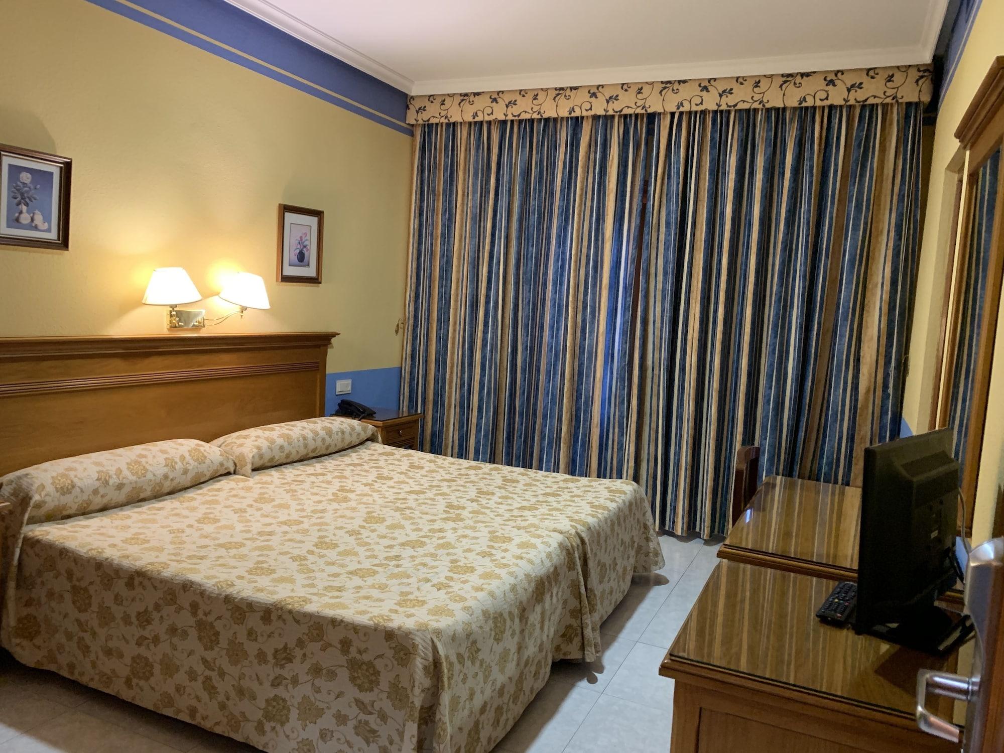 La Sierra Hotel อันเตเกรา ภายนอก รูปภาพ