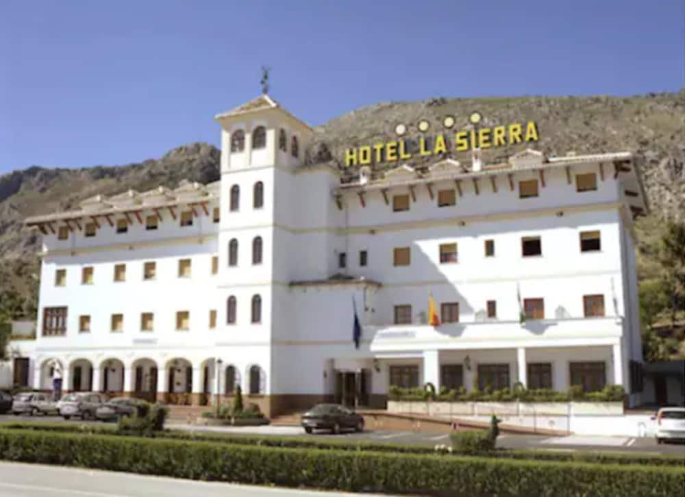 La Sierra Hotel อันเตเกรา ภายนอก รูปภาพ