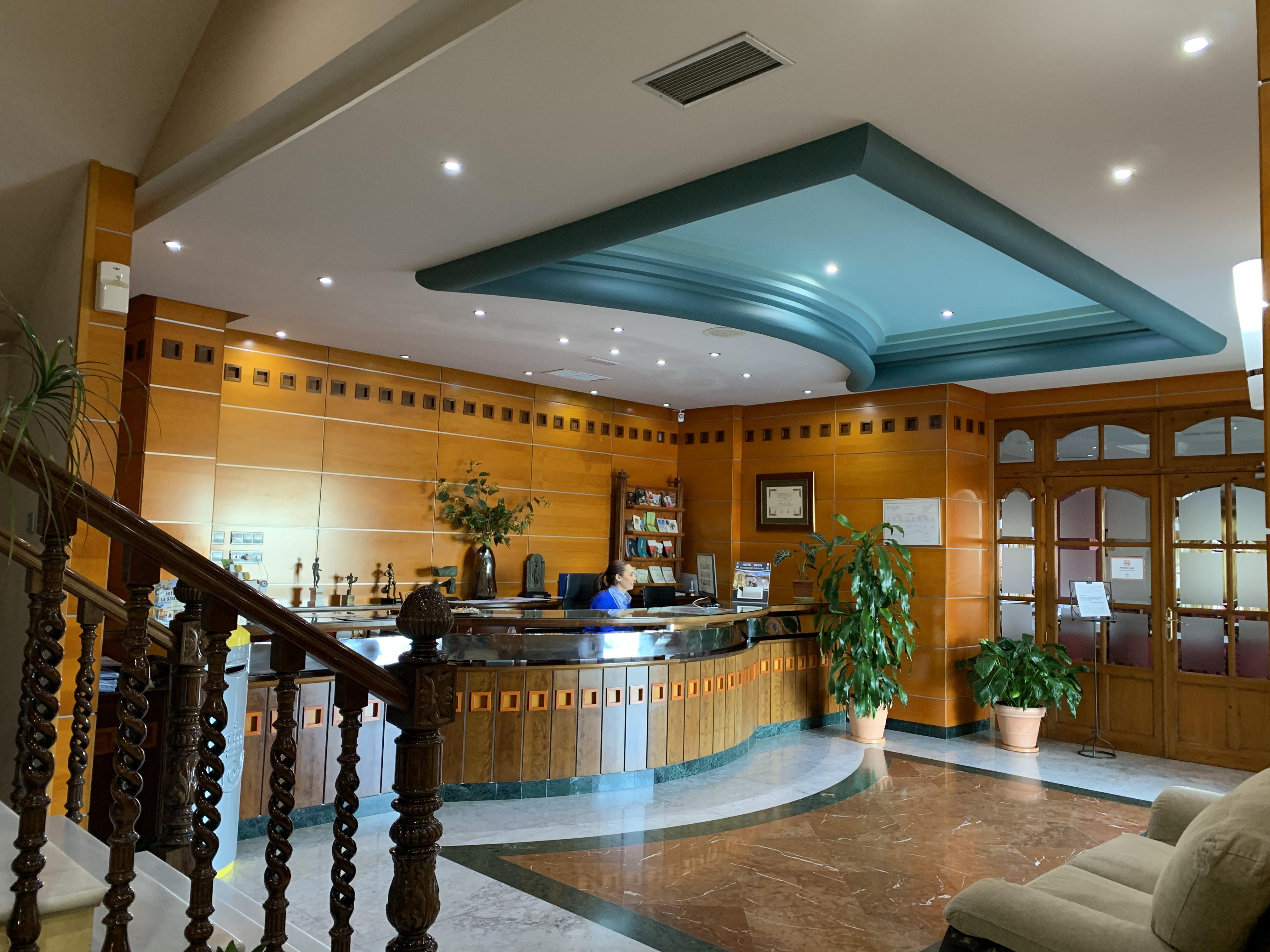 La Sierra Hotel อันเตเกรา ภายนอก รูปภาพ