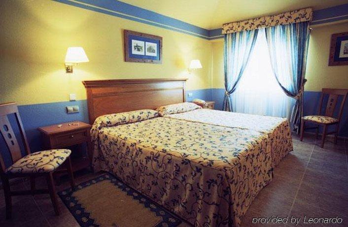 La Sierra Hotel อันเตเกรา ห้อง รูปภาพ